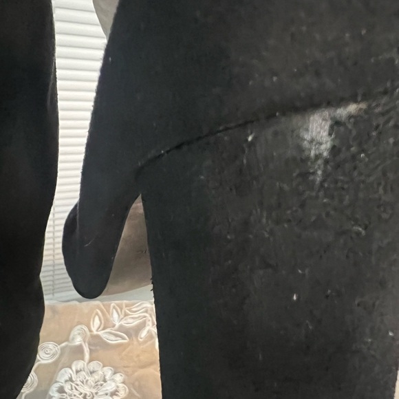 Zara Basic Collection, knee-high faux suede boots. - Picture 11 of 13